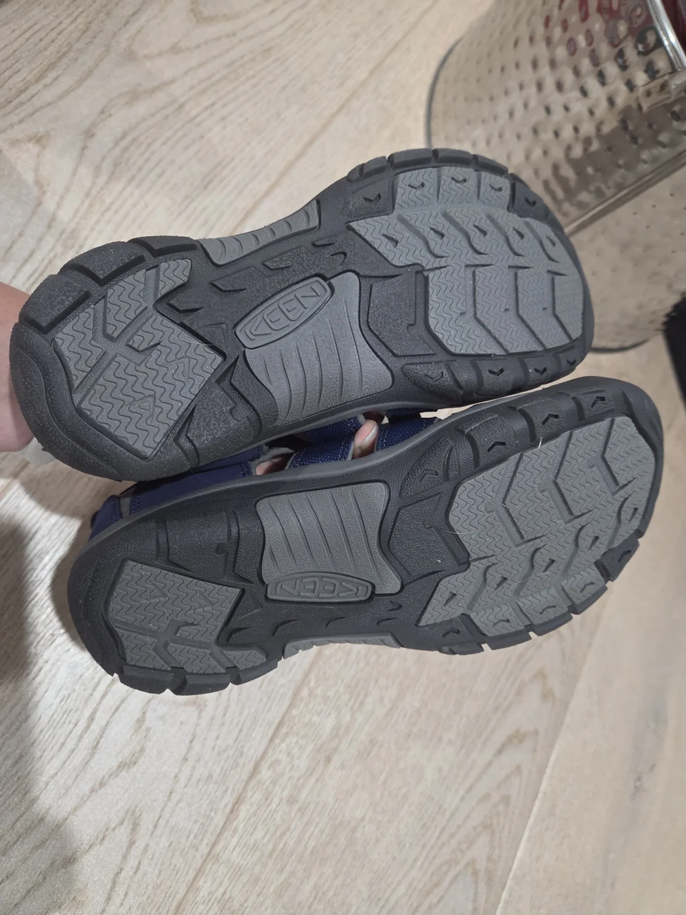 Keen Kids Navy and Yellow Hook-and-Loop Sport Sandals